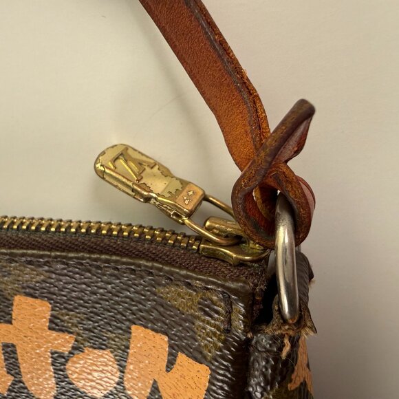 Stephen Sprouse Louis Vuitton Pochette - Picture 3 of 6